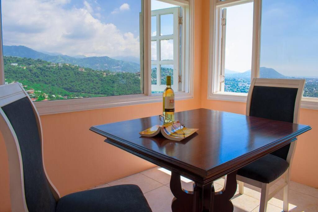 A Lovely Jamaican Get-Away Kingston Exterior foto